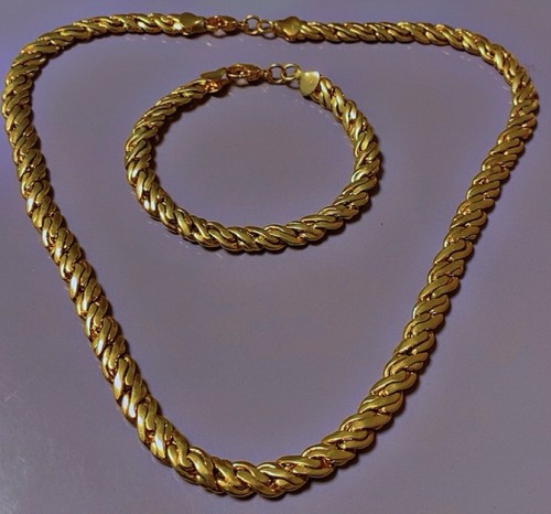 Superbe collier plaqué - , or
