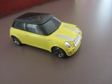 MAJORETTE MINI COOPER BMW au 1/56 ème n° 294C 