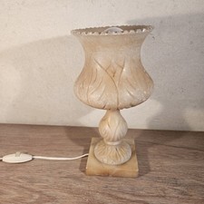 JOLIE LAMPE EN ALBATRE /