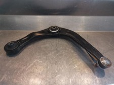 Bras inferieur avant gauche