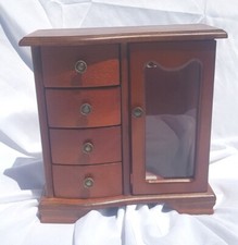 Boite à bijoux en forme de petite armoire penderie en bois, Vintage