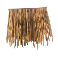 Toiture en chaume artificiel