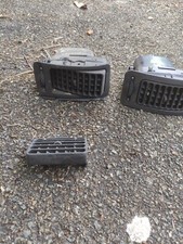 Grille aération ventilation d'air avant gauche VW Polo 6Rf819703c