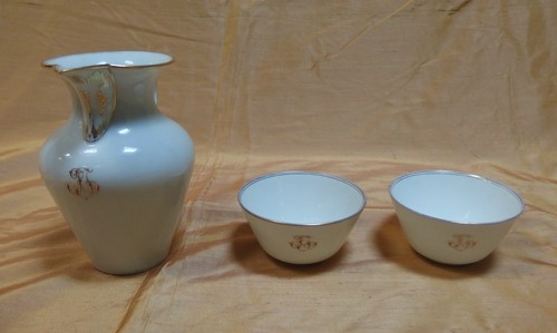 Ancien pot lait 2 - à, tasses