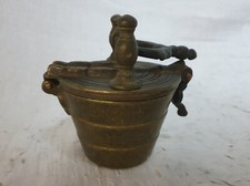 Ancienne pile de Poids à