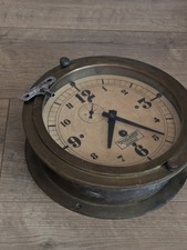 Horloge De Navire Ancienne A
