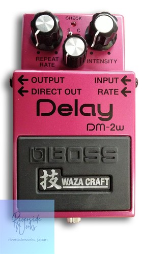 Boss delay pedal - delay,