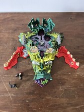 Mighty Max Storms Dragon