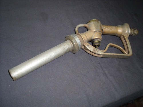 Pistolet bronze pompe - pompe, a