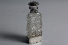 Flacon à sel Vinaigrette cristal taillé et argent S. Mordan & Co (55833)