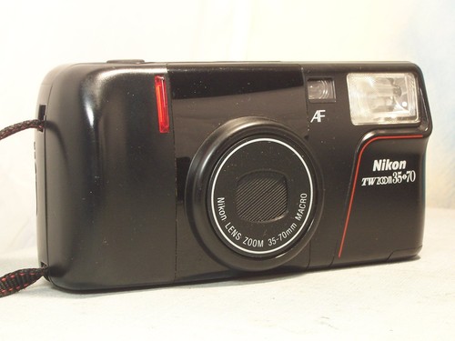 Nikon zoom - zoom, –
