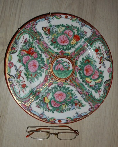 Tres belle assiette - tres, ancienne