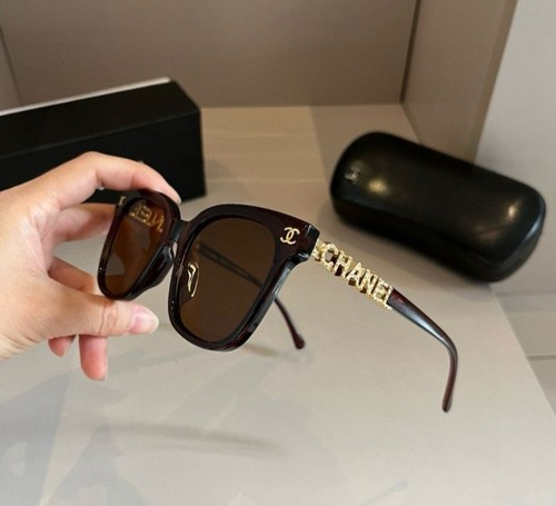 Lunettes soleil chanel - lunettes,