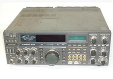 ÉMETTEUR-RÉCEPTEUR HF