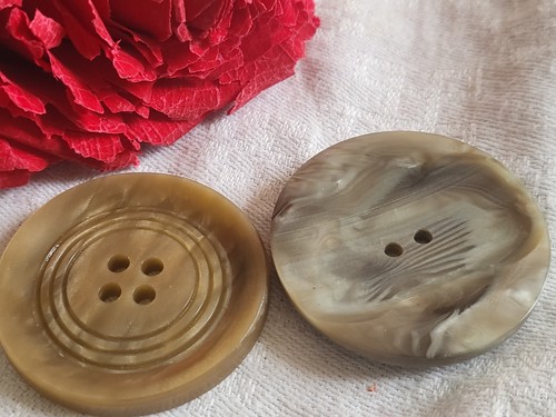 Duo gros boutons - , vintage