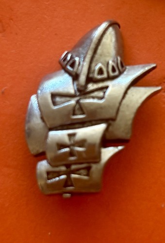 Pins insigne scout caravelle