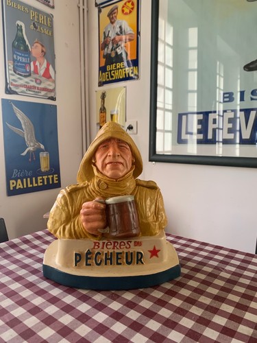 Plâtre publicitaire bières - plâtre,