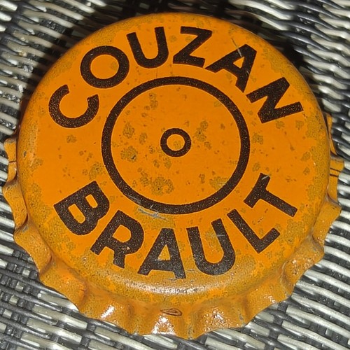 Ancienne capsule eau minérale - capsule,