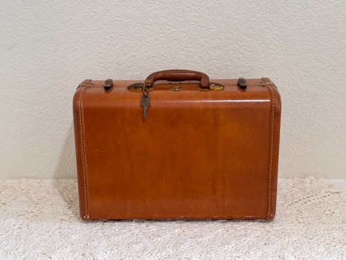 Vintage samsonite train case - train,
