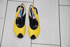 chaussures escarpin jaune