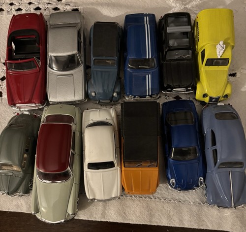 Lot voitures miniatures - voitures, 43