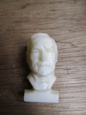 PROMOTIONNEL TOTAL BUSTE EN PLASTIQUE LOUIS PASTEUR HAUTEUR 45mm