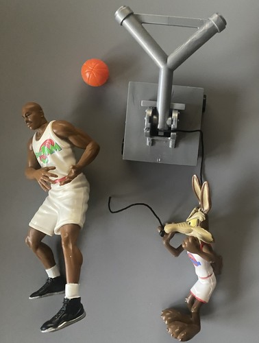 Figurine playmates space jam - playmates,