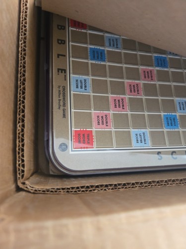 Scrable board game scool set - game,