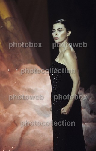 Mireille mathieu exclusive - mireille,