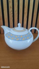 Théière neuve porcelaine Guy