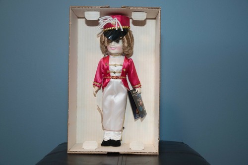Vintage boxed doll 1983 - vintage,