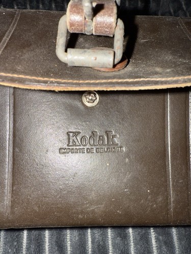 Ancien etui cuir kodak - en,