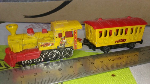 Pinder train locomotive - pinder,train,locomotive, et