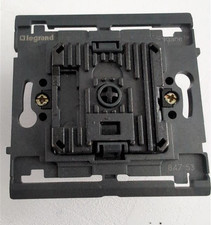 84753 Legrand Variateur SAGANE Vario de 500 W Maximum