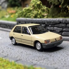 Peugeot 205 GE, Beige