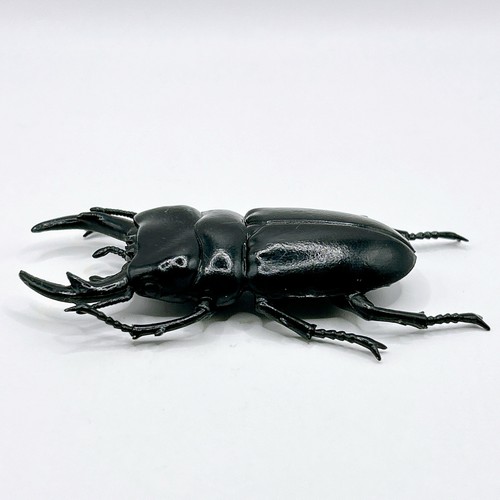 Mini figurine insecte