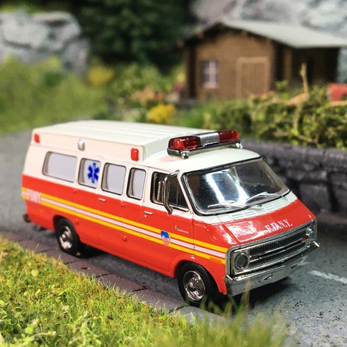 Dodge 200 ambulance - dodge, fdny