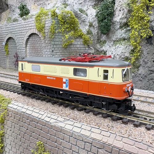 Locomotive électrique