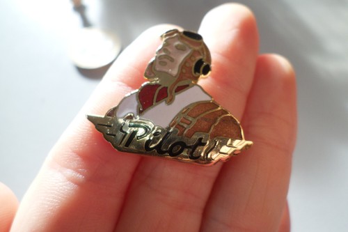 Pin broche armee - pin, air