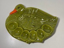 Plat à oeufs céramique en