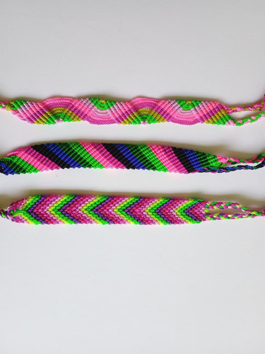 Lot bracelets - de,