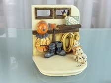 Figurine bourdon présentoir