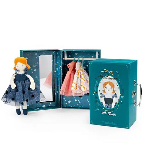 The evening dresses suitcase - dresses,