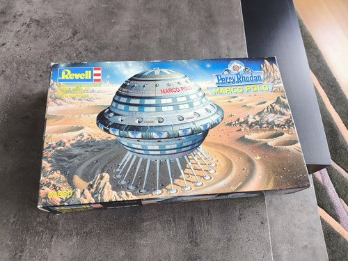 1999 revell 4850 kit - 1999,