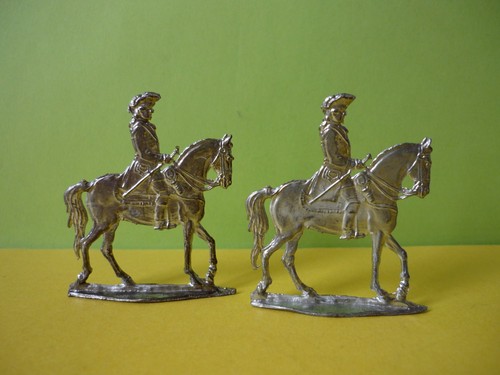 Plat étain soldat lot - d'étain,