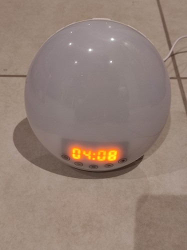 Réveil simulateur aube - simulateur, et