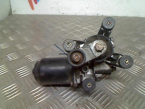 Moteur essuie glace avant