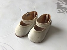 Ancienne petites chaussures cuir ? Jumeau poupée collection jeux  jouets
