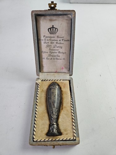 Ancien cachet argent avec - ancien, en