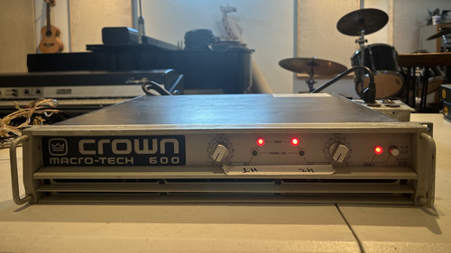 Crown macro tech 600 2 - 600,,